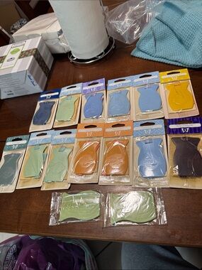 Scentsy Car Bars 13 Pack + 2 freebies unknown scent